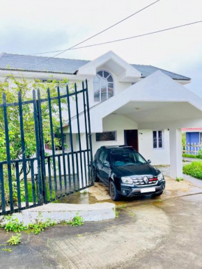 Teyt's White Home - 3 bedroom Villa